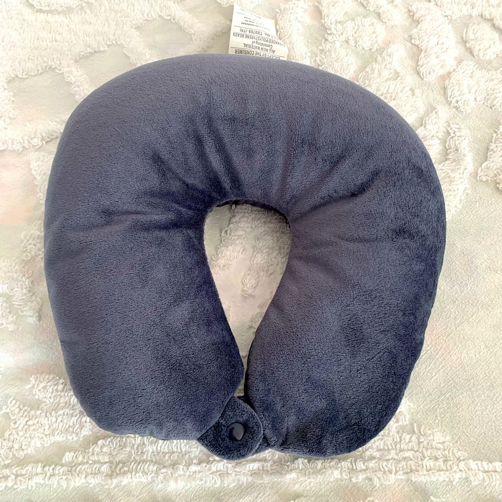 Travel Neck Pillow: Gray Plush, Snap Closure, Filled w/Micro Beads